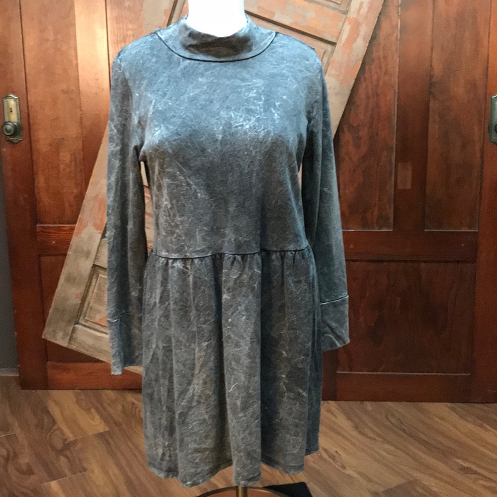 NWT Plume and Thread ladies dress.